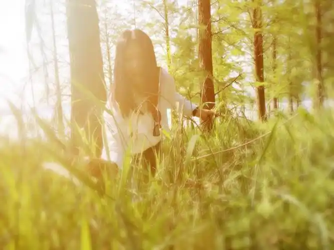 一个人,安静而丰盛;两个人,温暖而踏实.