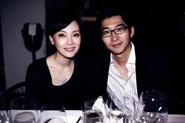 回顾陈数嫁给离异带娃的老公为继子不生孩子就好好爱他吧