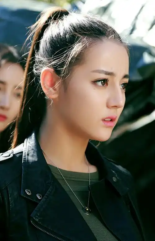 迪丽热巴麻辣变形计