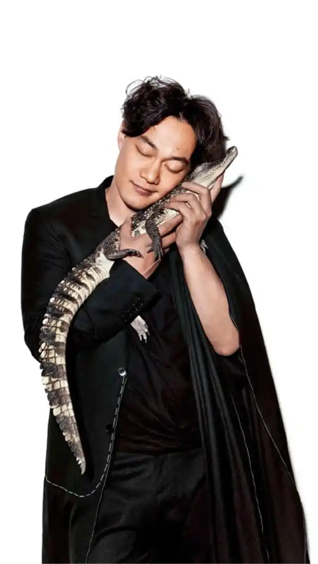 精选香港歌星陈奕迅eason chan高清手机壁纸下载