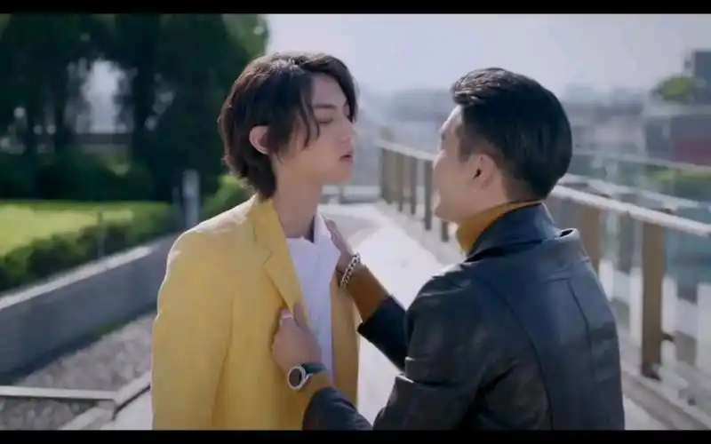 近距离爱上你藤藤和立呈的船事准备情况火箭般的恋爱速度