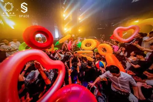 spaceclub丨湿身之旅泡沫派对回顾