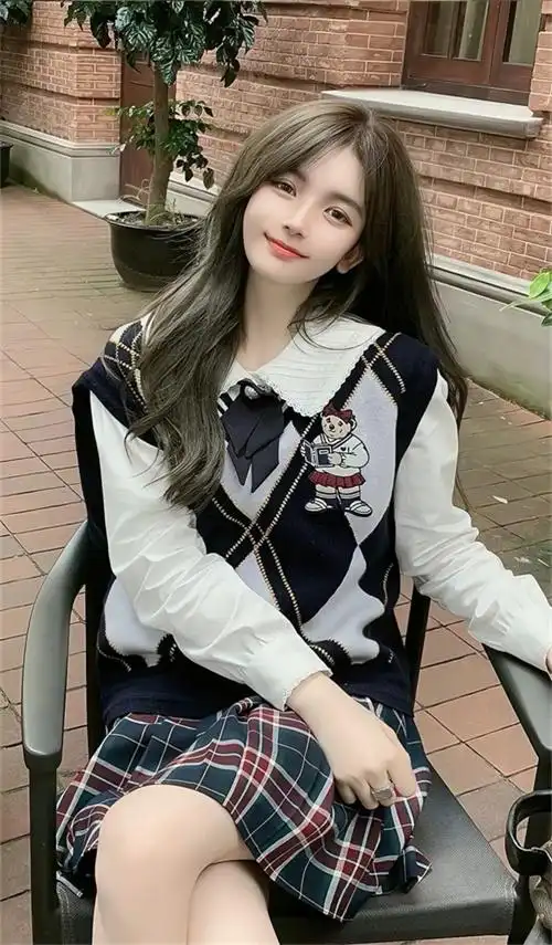 2022最潮手机壁纸女小清新 2022最新款女手机壁纸高清图片_女生头像