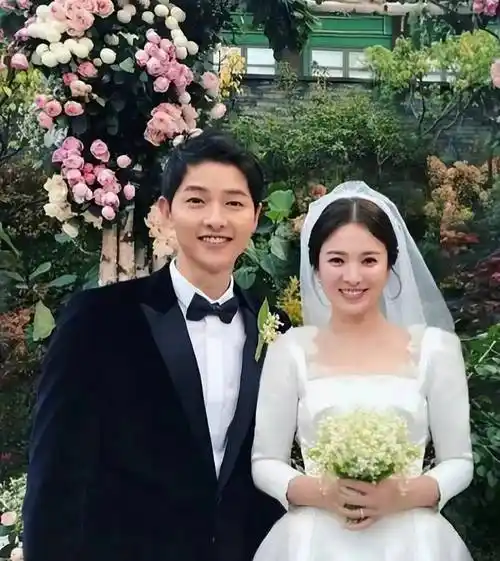 孙艺珍被赞比宋慧乔懂经营婚姻,怀孕生子稳定夫妻关系,配得感低_玄彬