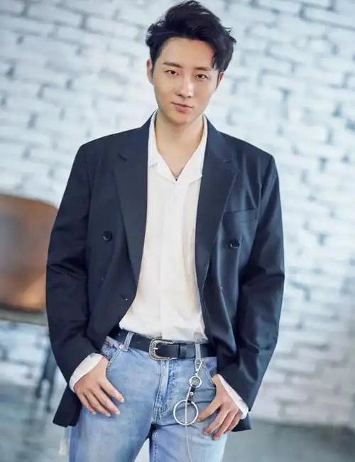 绿地国科全球发布盛典暨亚洲群星演唱会:让世界倾听青岛