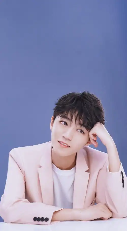 2019年8月26日 17:20   关注   王俊凯