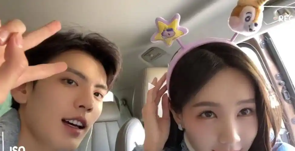 毕雯珺脖子的照片太女友感了而毕雯珺搂她肩膀的那种也太有家属感了