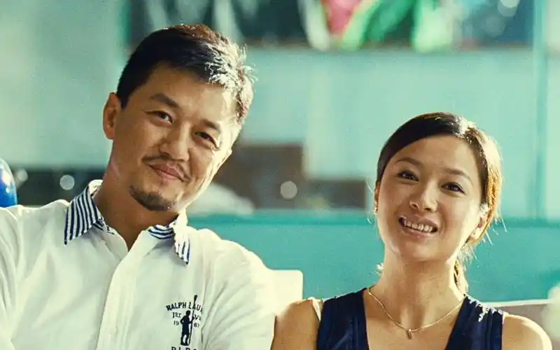 电影将爱情进行到底里陈奕迅的三首歌曲因为爱情陈奕迅王菲等你爱我