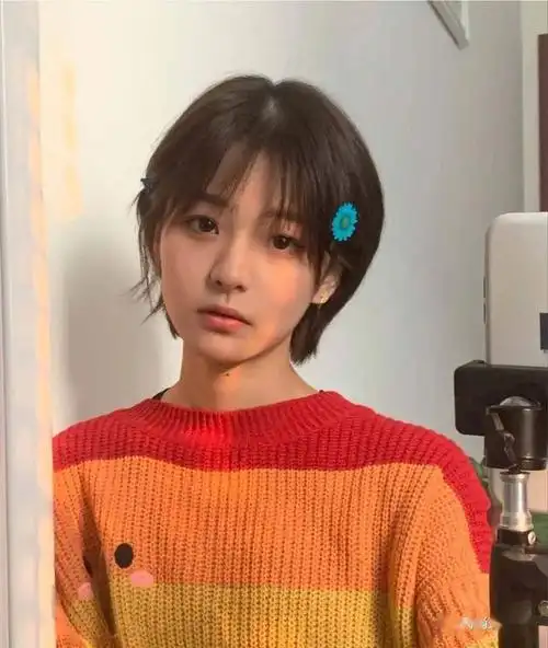 日系女主"少年感短发"