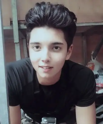 摇啊笑啊桥猛虎队队长韩悦