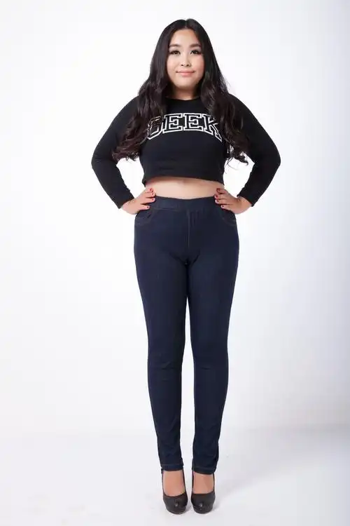 加肥加大码女装牛仔裤2019新款春装高腰弹力胖mm200斤女长裤