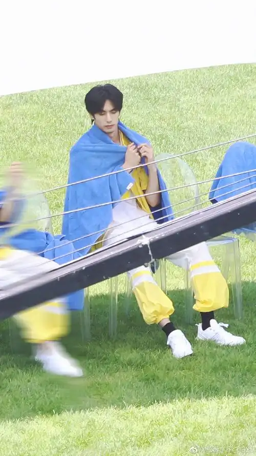 宋威龙给大脚趾取名叫威哥##宋威龙牛气满满的哥哥