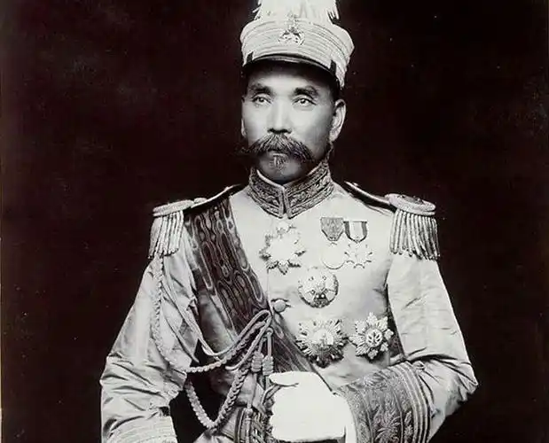 王占元是河北邯郸人,早年投靠淮军,后来又参加了袁世凯的小站练兵