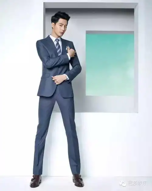 再帅的欧巴都不重要,只要一个赵寅成这样暖心的大长腿老干部就够了!