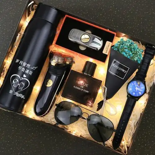 适合给送男朋友有意义男友男生生日礼物男特别的走心实用小礼品