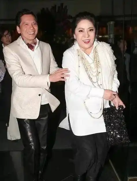 向太陈岚:关之琳的闺蜜,美貌不输任何女星,和丈夫前妻和睦_向华强_女