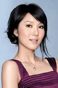 李亚男-李亚男个人资料及图片李亚男简介年龄身高八卦-小薇女性时尚