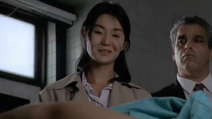 出自陈可辛导演的《甜蜜蜜》.