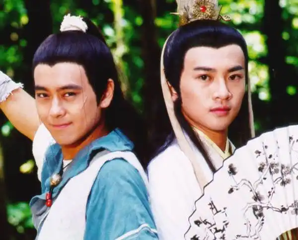 刚成立不久的唐人,便于台湾电视剧制作机构合作拍摄了《绝代双骄》