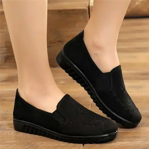 单鞋老北京布鞋平跟老人鞋女鞋春秋款奶奶鞋软底中老年休闲妈妈鞋