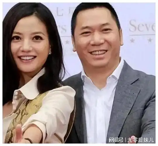 著名导演爆料赵薇疑似解封脸不再打马赛克作品也上线了