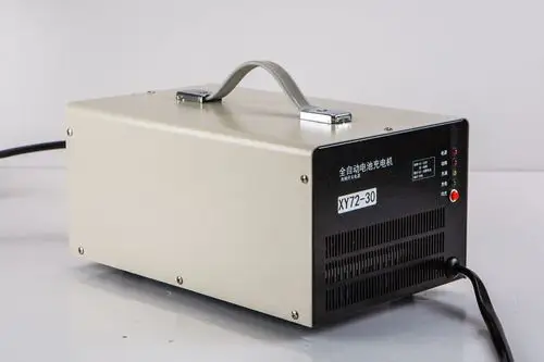 全智能蓄电池通用型自动充电机xy72-30