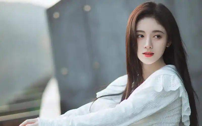 鞠婧祎甜美仙气高清桌面壁纸_大陆明星_壁纸下载_美桌网