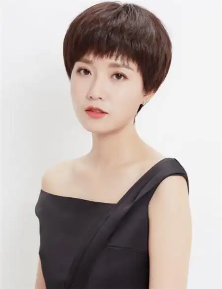 中老年妈妈发型 妈妈减龄短发