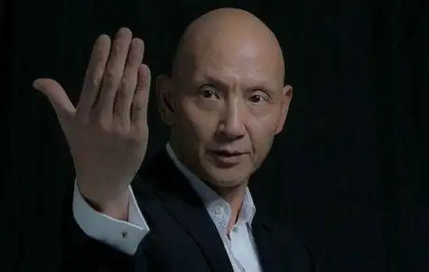 杜玉明:从"坏人专业户"到"国宝级坏蛋"的演艺之路