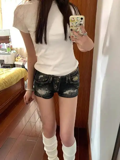 美式高街重工烫金做旧牛仔短裤女夏季a字低腰性感辣妹超短热裤子 - 17