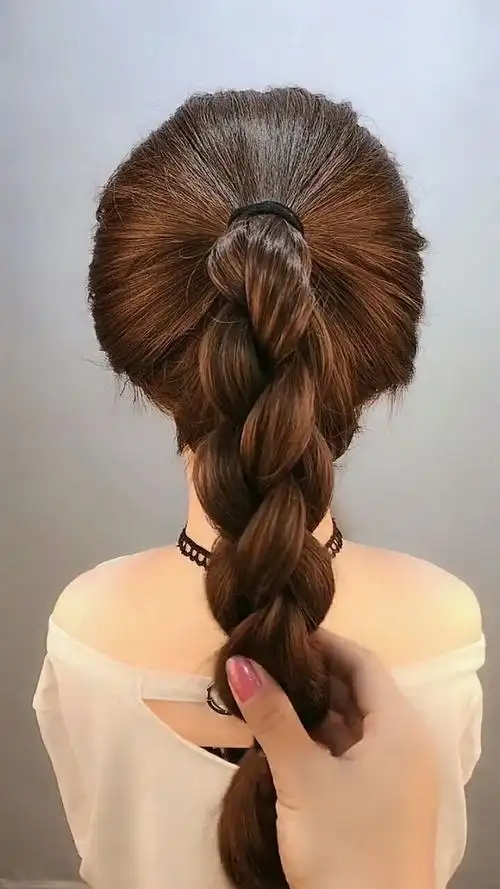 四股辫圆形编发,看着真是太漂亮了,360度无死角!