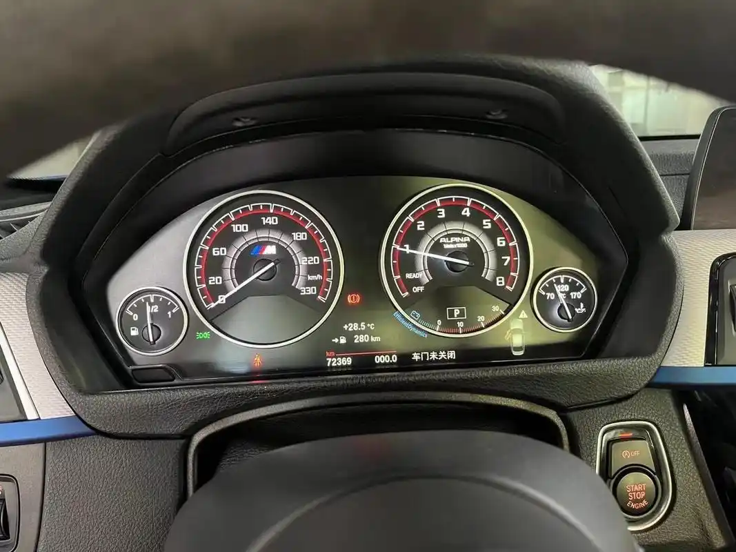 贵阳宝马3系原车半液晶仪表盘改装m表盘77白光背景灯告别昏黄的黄光