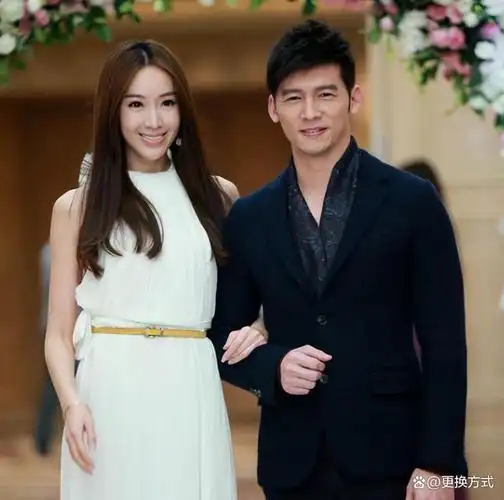 陷害王心凌,红毯故意博眼球,她就是周迅口中的"炒作女王"