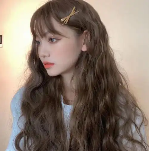 羊毛卷发型女长发,最美元气少女发型_卷发_女生发型大全