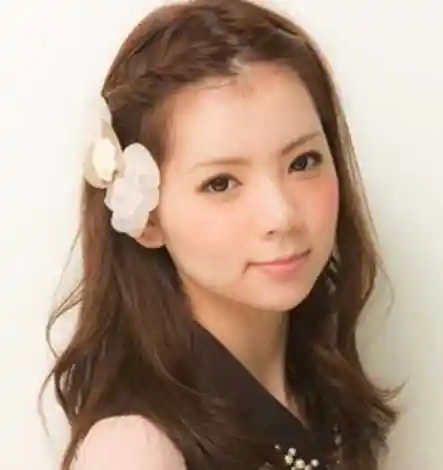 扎头发好看的刘海甜美的刘海扎发新潮流行