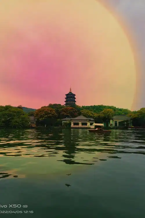 杭州西湖风景名胜区-断桥残雪