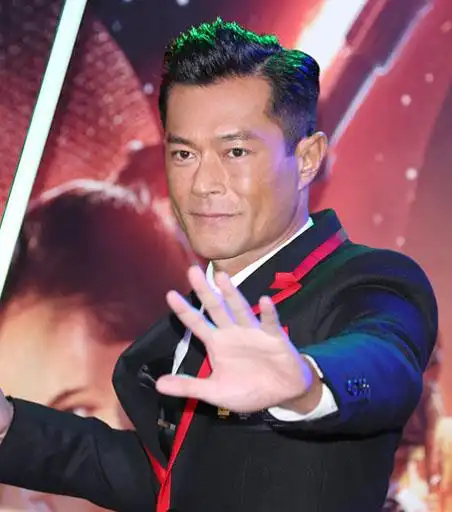 古天乐短发发型二八分干净利落