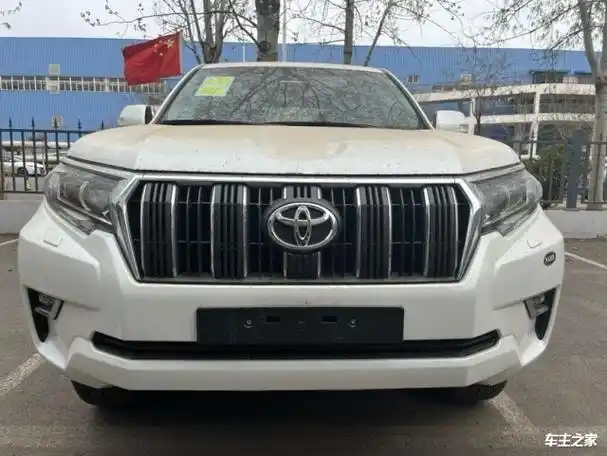 23款丰田霸道2700最低价格硬派越野现车可按揭