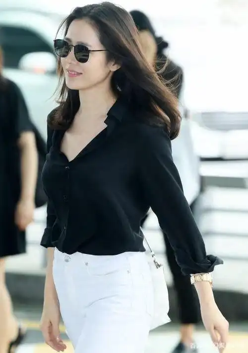 打造孙艺珍穿搭气质的四个关键元素