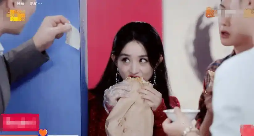 赵丽颖到底有多能吃看她在节目中的海吃姿势全明白了