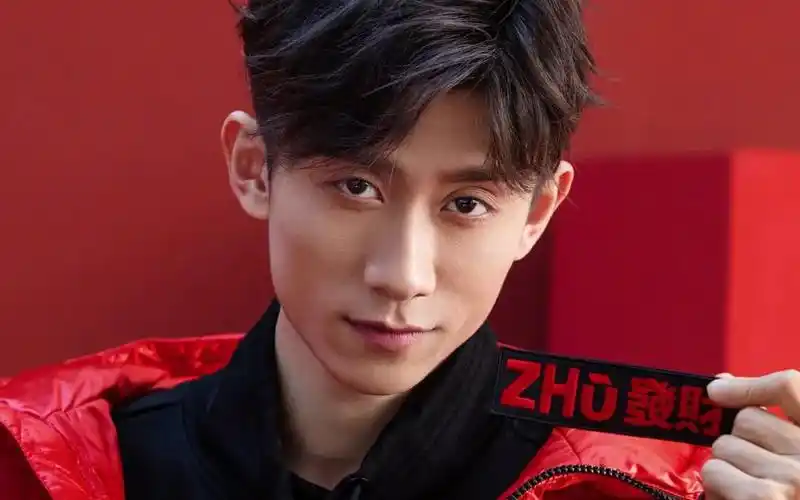 霍建华退圈了?张一山病了?邓伦新戏拍摄中?鹿晗不拍戏?-爱妻自媒体