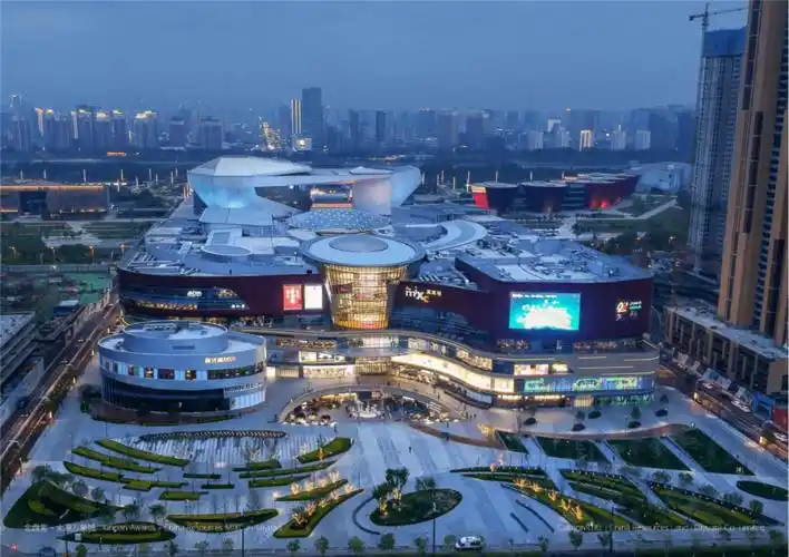 融创太原府看见长风商务区的n种表情