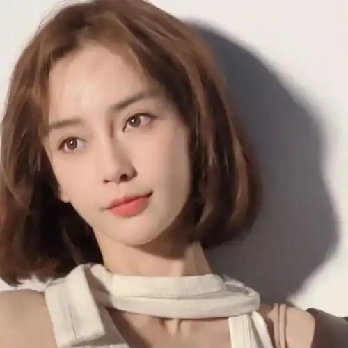 angelababy机车短发造型
