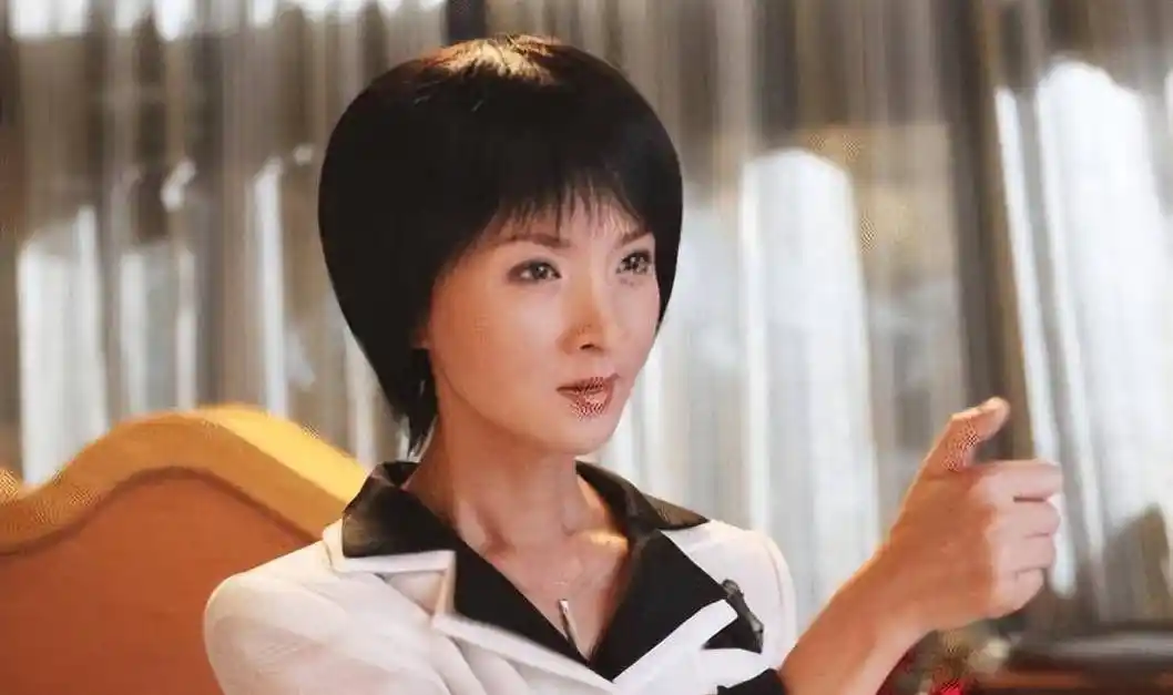 屏幕很要好的两个人,其实戏外他们没有一丝交情,谢兰跟师小红就是这样