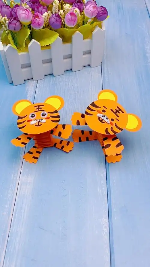 手工制作可爱的弹跳小老虎做法很简单哦