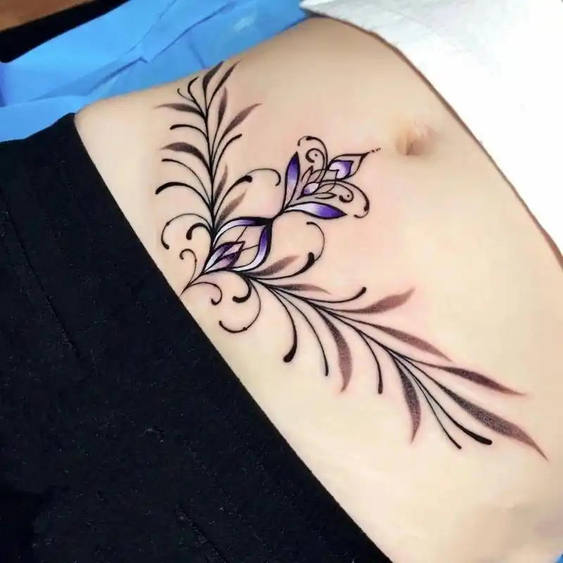 北京纹身/女生小腹疤痕纹身遮盖/剖腹产纹身 女生剖腹产疤痕纹身遮盖