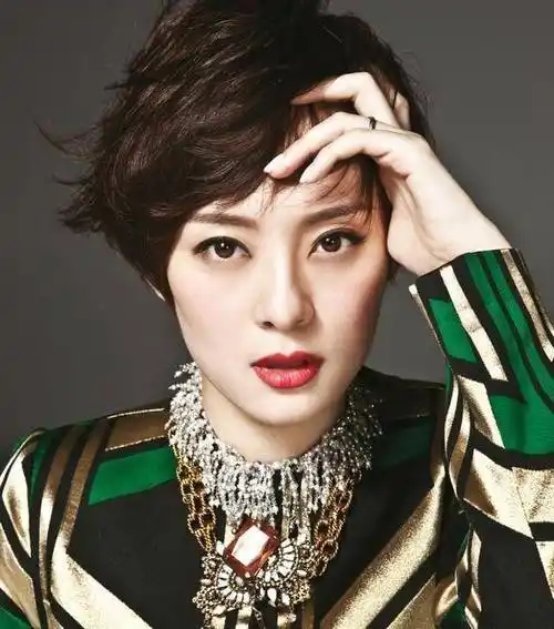 原创原创39岁的孙俪常年保持45公斤2个习惯一直坚持这项运动是功臣