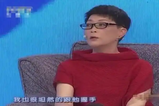 "小品女王"杨蕾:曾比宋丹丹还火,被侯耀文前妻抢爱,现状咋样