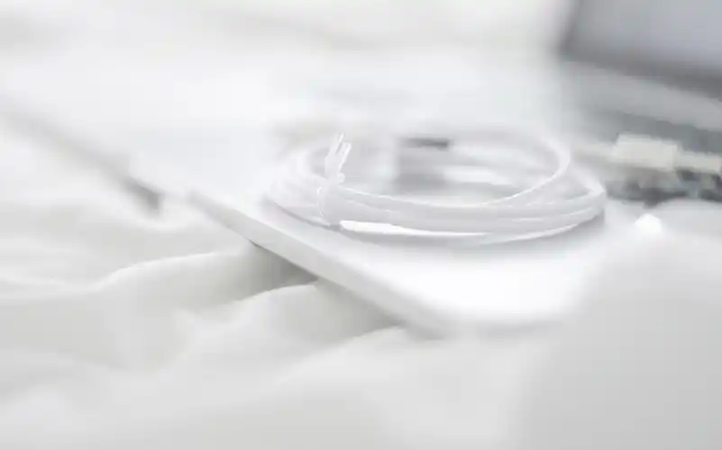 简单白色系唯美高清图片桌面壁纸-风格壁纸-壁纸下载-美桌网