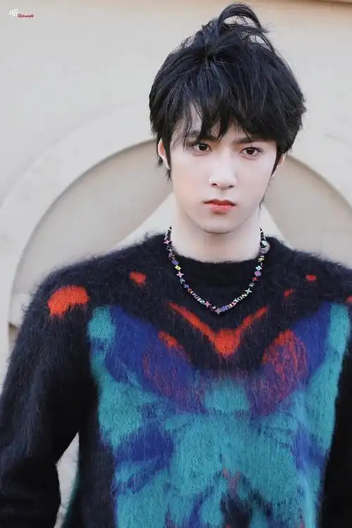 刘耀文路易威登品牌大使##刘耀文 lv阿那亚男装大秀